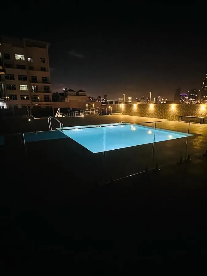 The Square Tower Aparthotel Dubai