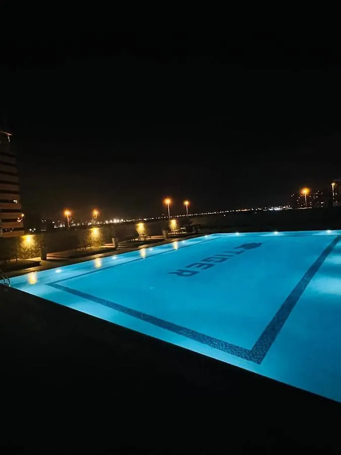The Square Tower Aparthotel Dubai